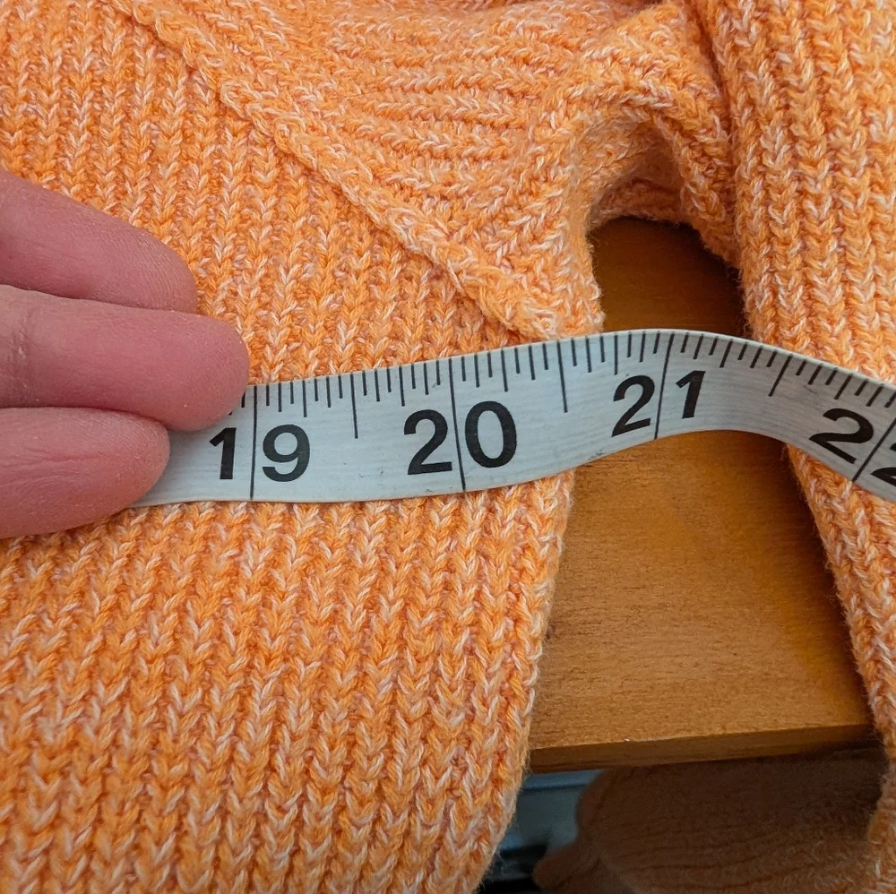 Free People · Cropped Knit Sweater · Peach Orange · S